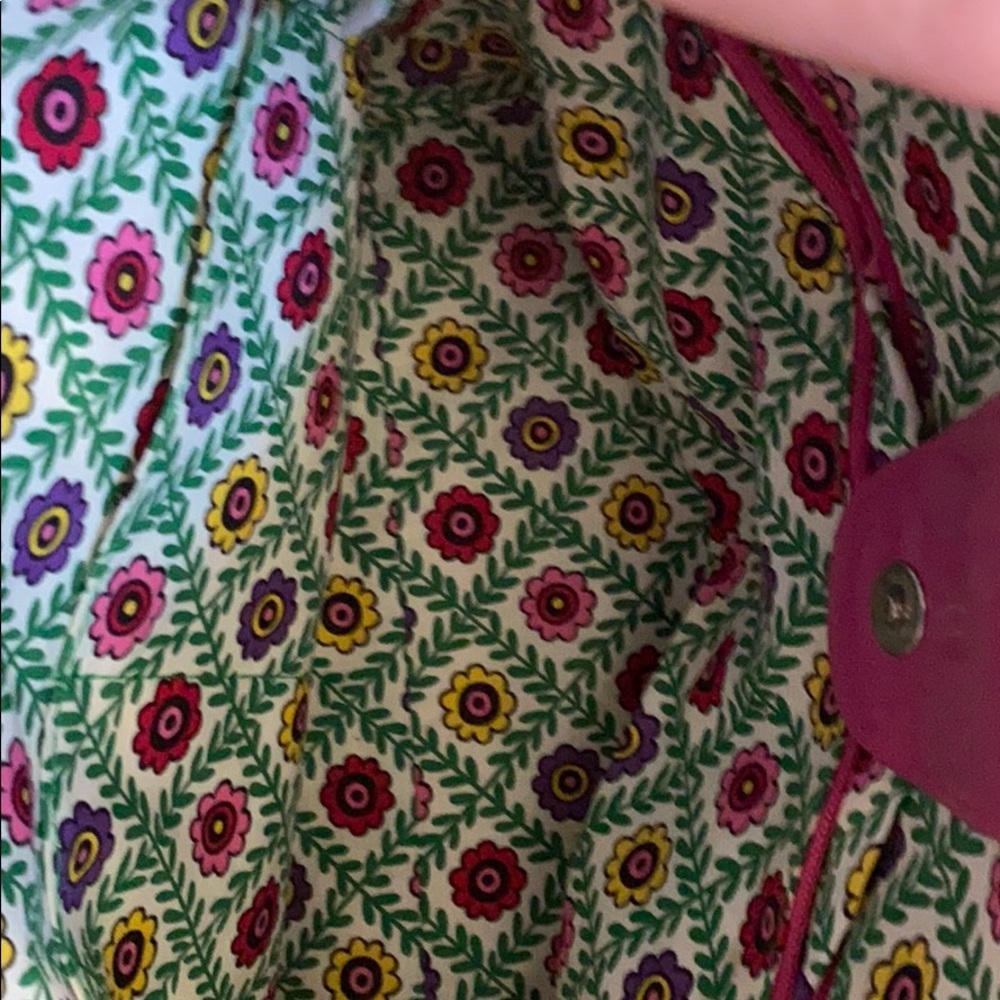 Vera Bradley - Picture 2 of 5